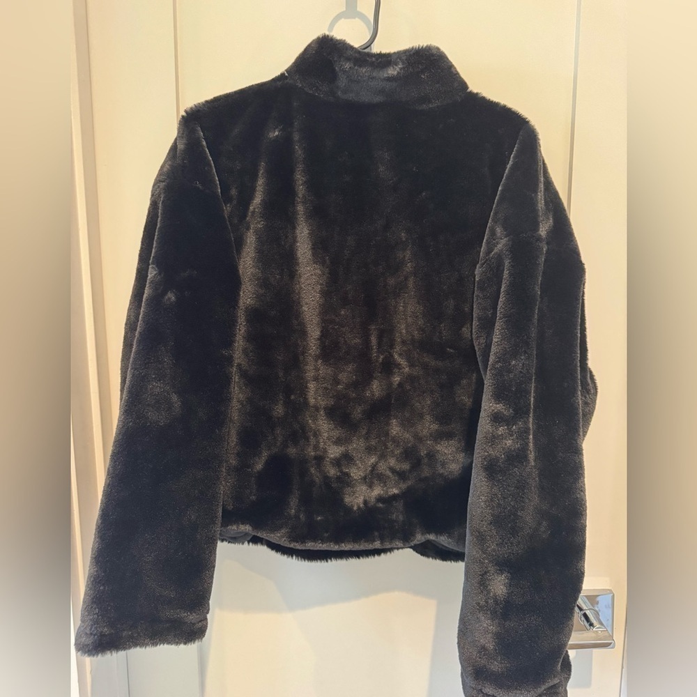 A New Day faux fur quarter zip, black Medium M soft y2k I - Picture 6 of 7